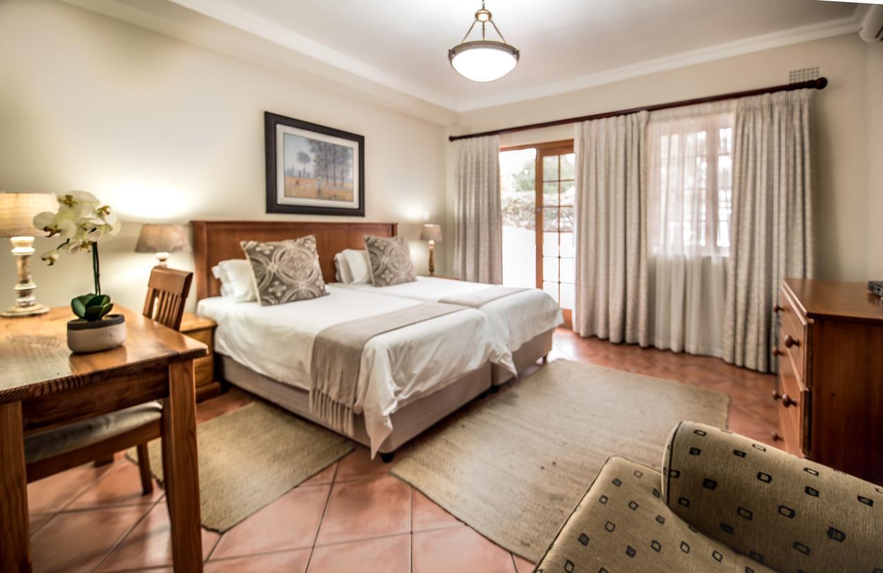 Oak Tree Lodge พาร์ล ภายนอก รูปภาพ